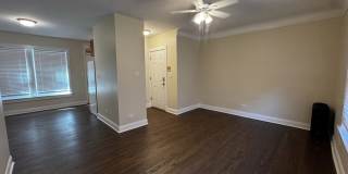 1381 W Greenleaf Ave Gallery 1