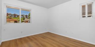 2345 Worden Street Gallery 12
