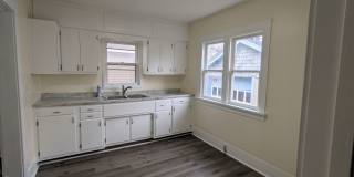 1149 Fleming, 2 bedroom house with basement and garage. Gallery 5