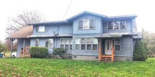 Updated country living Gallery 1