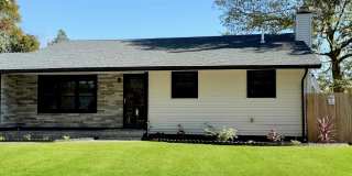 1553 Potter Boulevard Gallery 1