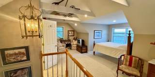 110 ANNAPOLIS Street Gallery 29
