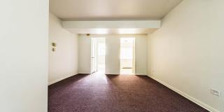 7925 S Phillips Gallery 17