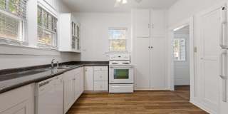 302 Versailles Boulevard Gallery 8