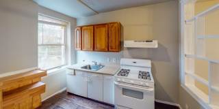 2429 Druid Hill Ave - 2 Bedroom Townhouse Gallery 4