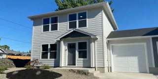 3 Bedroom 2.5 Bath Townhouse! Gallery 1