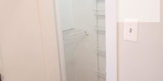 3115 West Foster Avenue Gallery 15