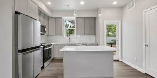 Last Townhouse Available! Beautiful Newer Build Close to Overlook Station Last Townhouse Available! Beautiful Newer Build Close to Overlook Station Gallery 91