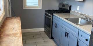 Beautifully Upgraded 2BR/2BA with Modern Finishes & Private Outdoor Space Gallery 5