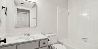 GreenHills Condo! Gallery 6