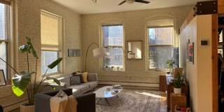 Lee Lofts Gallery 22