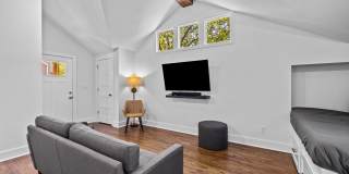 724 Walnut Avenue - 1 Gallery 10
