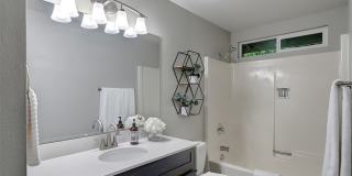 5932 140th Street Southeast Gallery 14