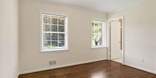 3 Bed 3 Bath - Potomac Falls Rambler - 2 Car Garage Gallery 18