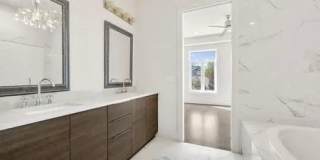 223 16th Street NW Gallery 30