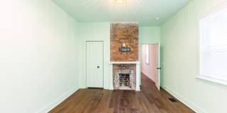 $300 OFF April Rent! Ground-Floor Renovated 1BR Near SCAD Gallery 8
