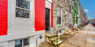 2533 W LOMBARD Street Gallery 40