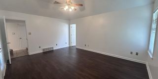 8305 CRIMSON CREEK Dr Gallery 6