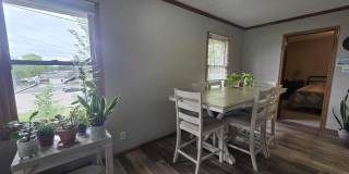 Charming 1 Bed / 1 Bath Duplex – Well-Maintained & Move-In Ready! Gallery 11