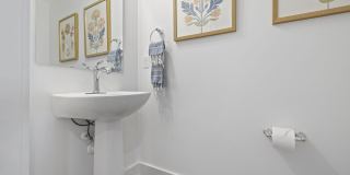 Artisan Living Mills River Gallery 12