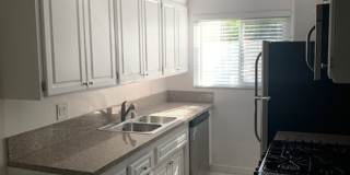 813 Westmount Drive LP Gallery 3