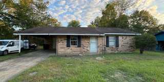 117 Hayes Drive Gallery 1