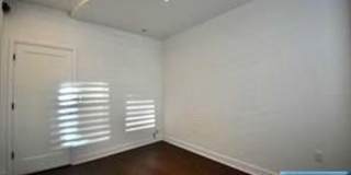 228 Maple Street Gallery 7