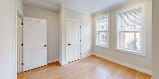 Gutted and Renovated 4 Bedroom Available (9/1/26) Gallery 7
