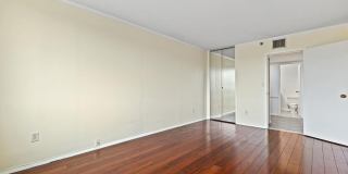 25 Rockledge Avenue Gallery 25