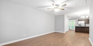 Pet Friendly Two Bedroom! Pet Friendly Two Bedroom! Gallery 7