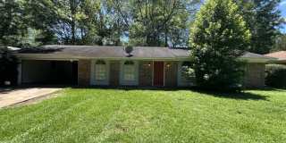 2915 Longwood Drive Gallery 1
