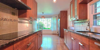 2215 COLLINGWOOD Road Gallery 9