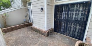 8176 Harley Square Gallery 32