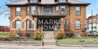 2506 Ferry Park St Gallery 1