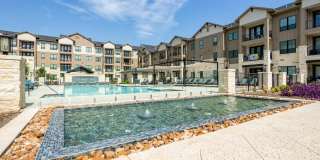 Cadence Creek at Towne Lake - 55+ Apartment Homes Gallery 23