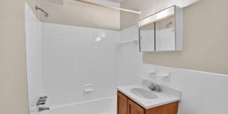 Pinebrook Apartments Gallery 12