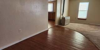 1206 N. Abilene Gallery 1