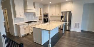 READY!!! 3 bedroom Townhome at South Lawn - Downtown Lawrenceville READY!!! 3 bedroom Townhome at South Lawn - Downtown Lawrenceville Gallery 11