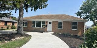 8331 W Gunnison Street Gallery 1