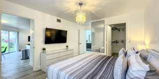 7300 Westpointe Boulevard Gallery 12