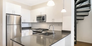 Belle Fontaine Gallery 8