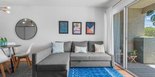 308 River Street Gallery 10