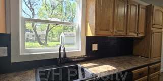 1121 Luther East Gallery 9