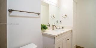 11730 SW 2nd St Gallery 30