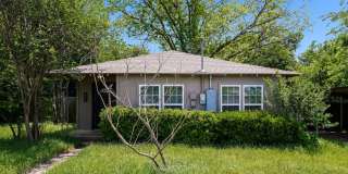 2 BR/1BA | Newly Renovated Single Family Home |  Gated backyard Gallery 1