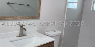 114 S Lakeside Dr Gallery 20