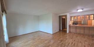 Spacious Top-Floor Studio in Edina - All Utilities Included Gallery 1