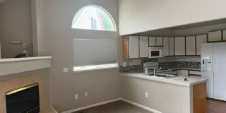 4 Bedroom Townhome near Horsetooth Reservoir Gallery 1