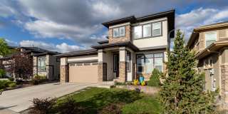 Luxury Living in The Farm with Private Backyard & Finished Basement! Gallery 4