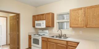 Beautifully Updated Single Family in a Private Community Gallery 19
